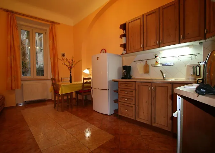 Apartment No. 2 Trziste 29
