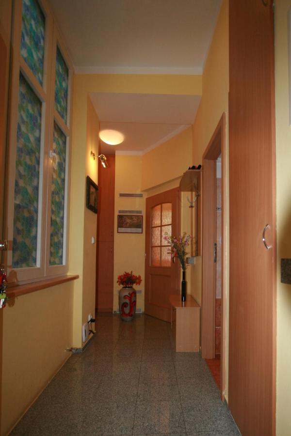 No. 2 Trziste 29